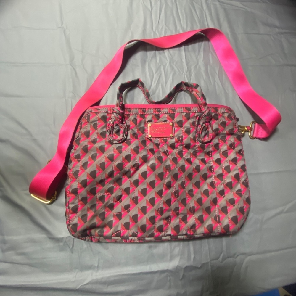 Marc by Marc Jacobs Standard Supply Workwear Laptop Messenger Crossbody Bag Pink